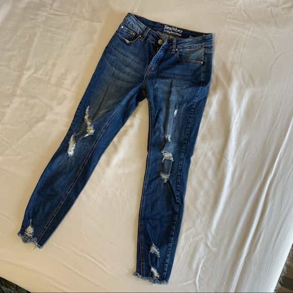 Resfeber Distressed Skinny Jeans- Dark Wash - Picture 2 of 4